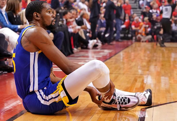 NBA player Kevin Durant after an injury. Photo: Reuters