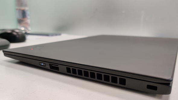 ThinkPad X1 Carbon 2019 לפטופ לנובו 3, צילום: ניצן סדן