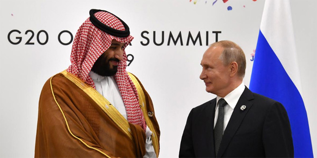 נשיא רוסיה פוטין עם יורש העצר הסעודי בן סלמאן, צילום: רויטרס