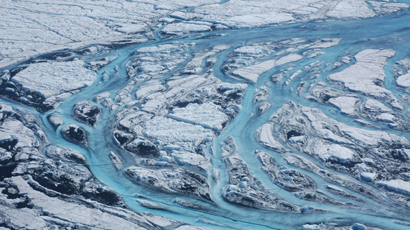 קרחונים נמסים בגרינלנד, כתוצאה מהתחממות כדה"א