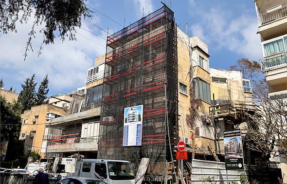 פרויקט תמ"א 38 בתל אביב , צילום: אוראל כהן