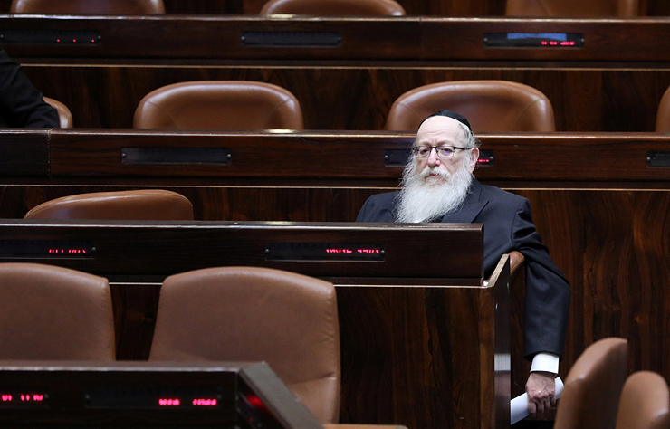 סגן שר הבריאות, יעקב ליצמן, בדיון על פיזור הכנסת במאי האחרון. חסידות גור הריצה את פרקליטת הבית לתפקיד מבקרת המדינה
