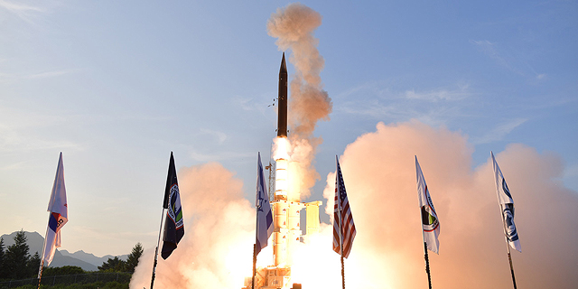 משרד הביטחון: ישראל ערכה ניסוי מוצלח בגרסה משופרת של טיל חץ 3