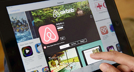 Airbnb App. Photo: AFP