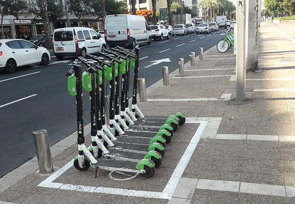 Parked e-scooters. Photo: courtesy of Tel Aviv