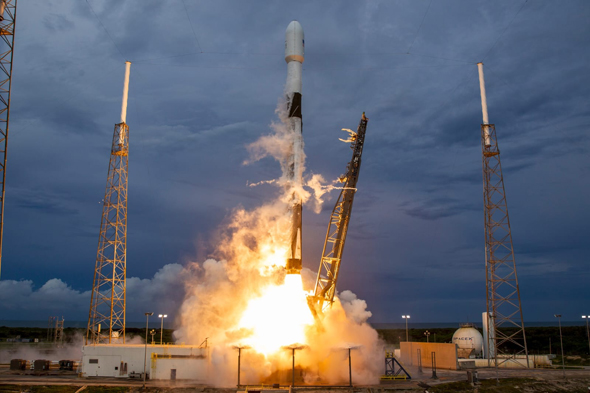 AMOS-17 launching into space. Photo: SpaceX