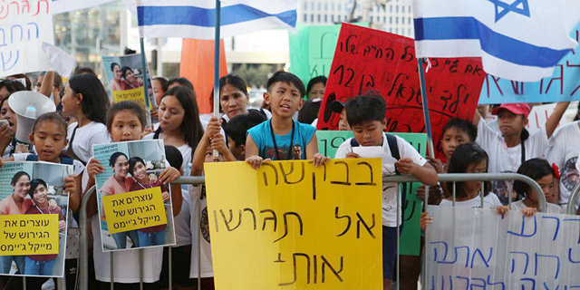 Morris Kahn, Yossi Vardi, Urge Netanyahu to Halt Deportation of Israel-Born Children of Migrant Workers