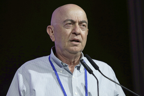 Yoel Esteron at the National Economic Conference. Photo: Amit Sha'al