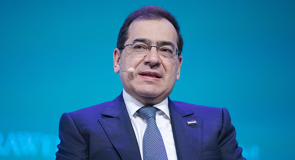 שר האנרגיה והנפט המצרי טארק אל מולא