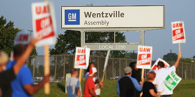 שביתת עובדי GM כבר עלתה לענקית הרכב מעל מיליארד דולר