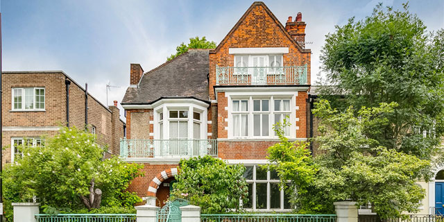 צפו בתמונות: הבית של פיטר פן בלונדון מוצע למכירה