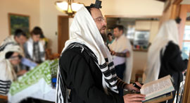Jewish prayers (illustration). Photo: Shutterstock