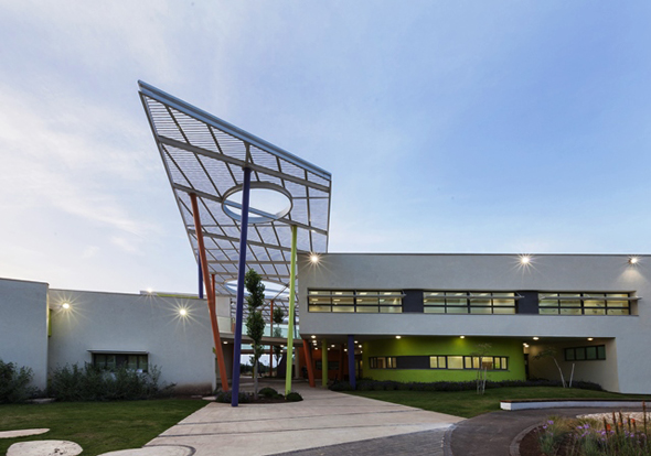 בית הספר הראשון שנבנה בבנייה ירוקה בקריית ביאליק, צילם: אלעד גונן , אדריכלות: קנפו-קלימור אדרכילים 