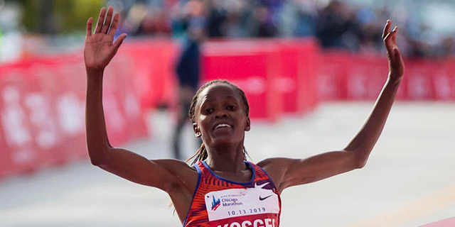 מדוע עולם האתלטיקה לא מתפעל מהשיא שקבעה בריג&#39;יד קוסגיי בריצת מרתון נשים?