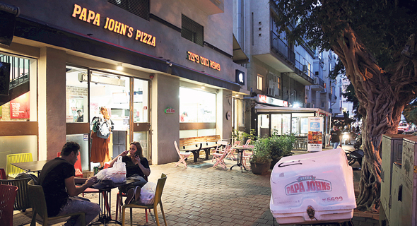 סניף פאפא ג’ונס בתל אביב. הסניף בנתניה נסגר לפני כמה חודשים, צילום: אוראל כהן