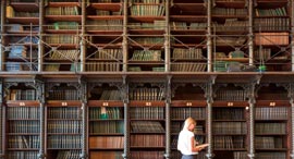 Library (illustration). Photo: Shutterstock
