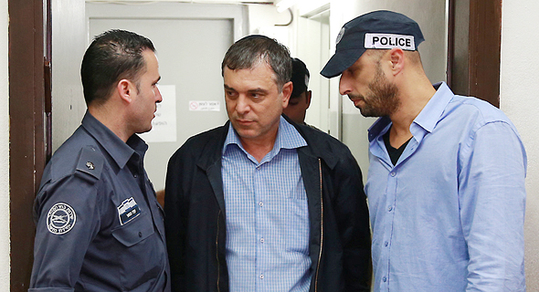 שלמה פילבר מנכל משרד התקשורת בבית משפט הארכת מעצר פרשת בזק, צילום: אוראל כהן