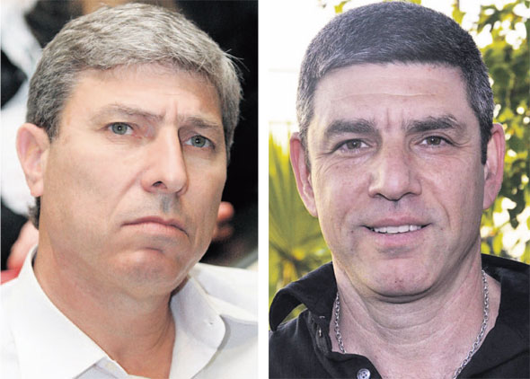 מימין: החשודים רון מצר, מחברת מצר EDCS וראש עיריית קריית אתא יעקב פרץ 