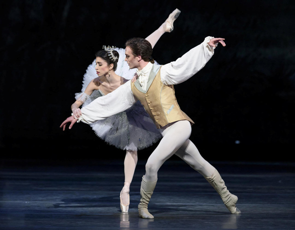 "היפהפייה הנרדמת". עוצר נשימה, צילום: THE royal ballet