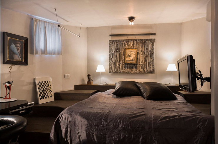 חדר שינה בגווני שחור, צילום: Netherlands Sotheby