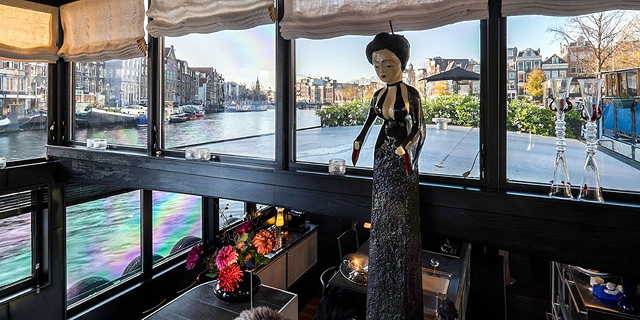 למכירה ב-1.5 מיליון דולר: סירת מגורים מפוארת באמסטרדם 