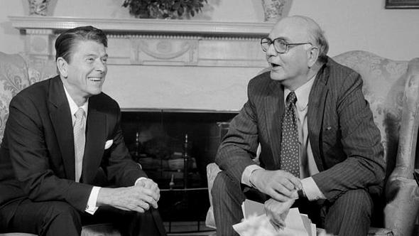 פול וולקר והנשיא רונלד רייגן בשנת 1981, צילום: גטי אימג