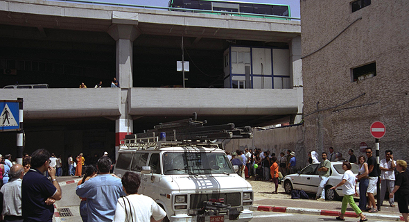 פיגוע בתחנה המרכזית. שנת 2001, צילום: משה מילנר לע"מ