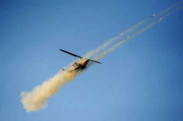 מסוק קוברה משגר רקטות, צילום: שאטרסטוק