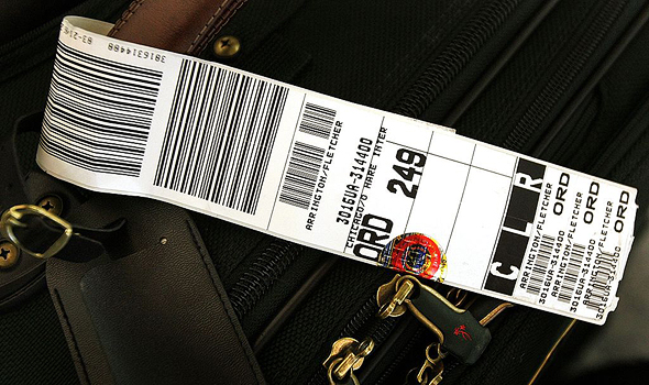 תגית מזוודה טיסה חברת תעופה יעד סודות החופשה 3, צילום: גטי אימג'ס