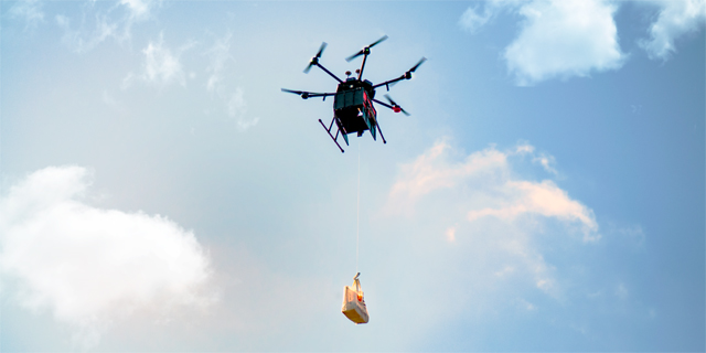 A Flytrex drone delivering a package. Photo: PR