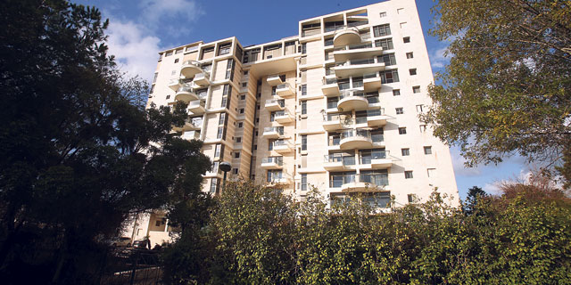 חיפה: במקום מלון קם בניין מגורים, והדיירים נתקעו עם החובות 