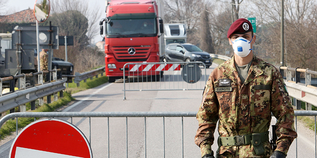 חייל במחסום באיטליה, צילום: אי פי איי