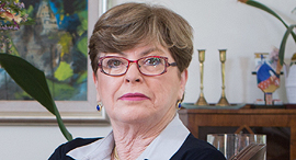 Maxine Fassberg. Photo: Photo: Alex Kolomvisky