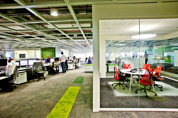 משרדי איביי מרכז מחקר ופיתוח ebay, צילום: רמי זרנגר