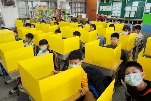 ארוחת צהריים בבי"ס בטייוואן, צילום:  EPA