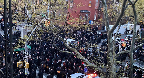 הלוויה בוויליאמסבורג, רובע ברוקלין, ניו יורק, צילום: twitter@ReuvenBlau