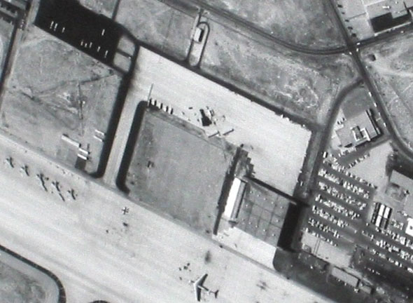 נמל תעופה שצולם מהאוויר במטוס הביון, צילום: CIA