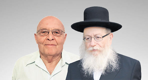 מימין: שר הבריאות היוצא יעקב ליצמן ואברהם בר דוד, יו"ר עמותת דיירי הדיור המוגן