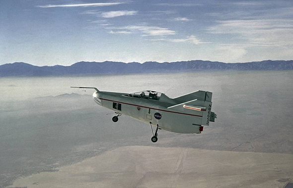 מטוס עילוי גוף ראשון, M2F1, צילום: NACA 