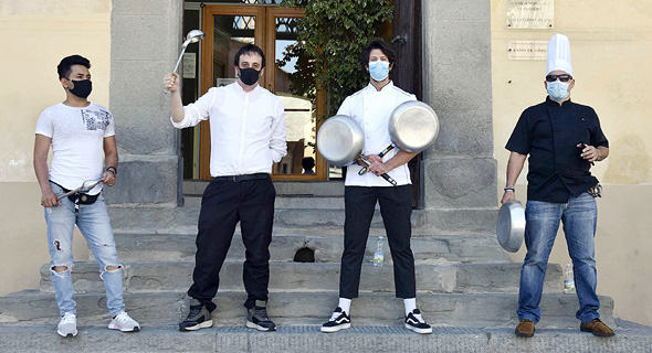 פיזה איטליה הפגנה של בעלי מסעדות בדרישה לפתיחת העסקים 25.5.20, צילום: אם סי טי