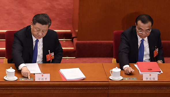 ראש ממשלת סין לי קצ'יאנג והנשיא שי ג'ינפינג