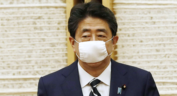 ראש ממשלת יפן שינזו אבה. "תשתמשו ללא חשש"