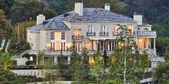 אחרי חודש  וחצי בשוק: אלון מאסק מכר את ביתו בלוס אנג&#39;לס ב-29 מיליון דולר