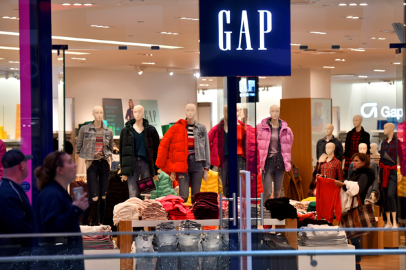 חנות גאפ. ירידה של 43% במכירות , צילומים: רויטרס