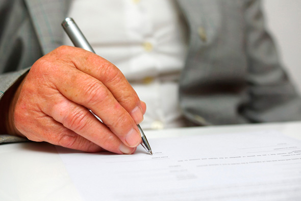 Filling out forms is part of launching a startup. Photo: Shutterstock