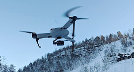 An Atlas Pro drone fliying in the Norwegian mountains. Photo: Atlas Dynamics