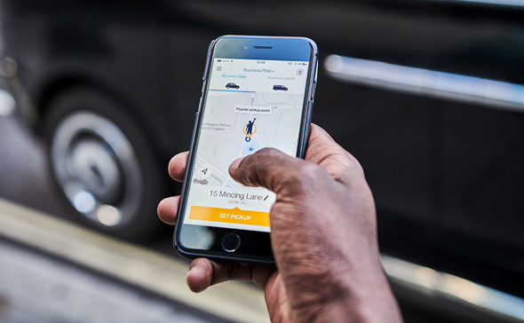 A user hails a taxi using Gett's app. Photo: Gett
