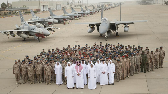 צוותי אוויר של איחוד האמירויות וסעודיה, ומטוסי ה-F15 ו-F16 שלהם