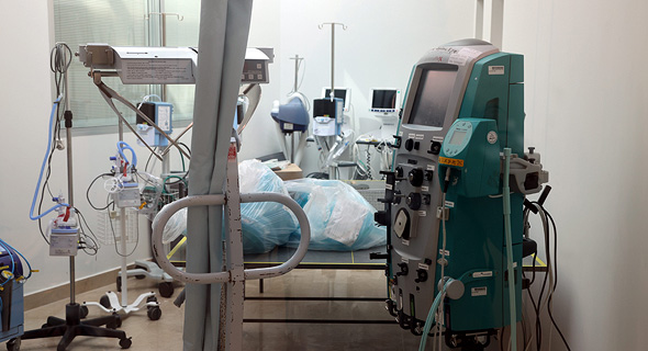 מחלקת טיפול נמרץ בשיבא, צילום: יריב כץ