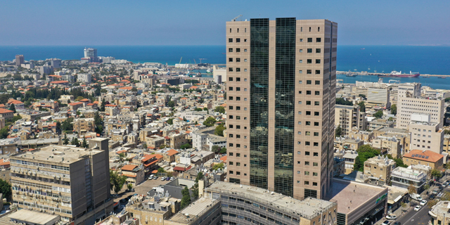 מגדל מוכרת את &quot;מגדל הארמון&quot; בחיפה לקרן ריאליטי - ב-105 מיליון שקל 